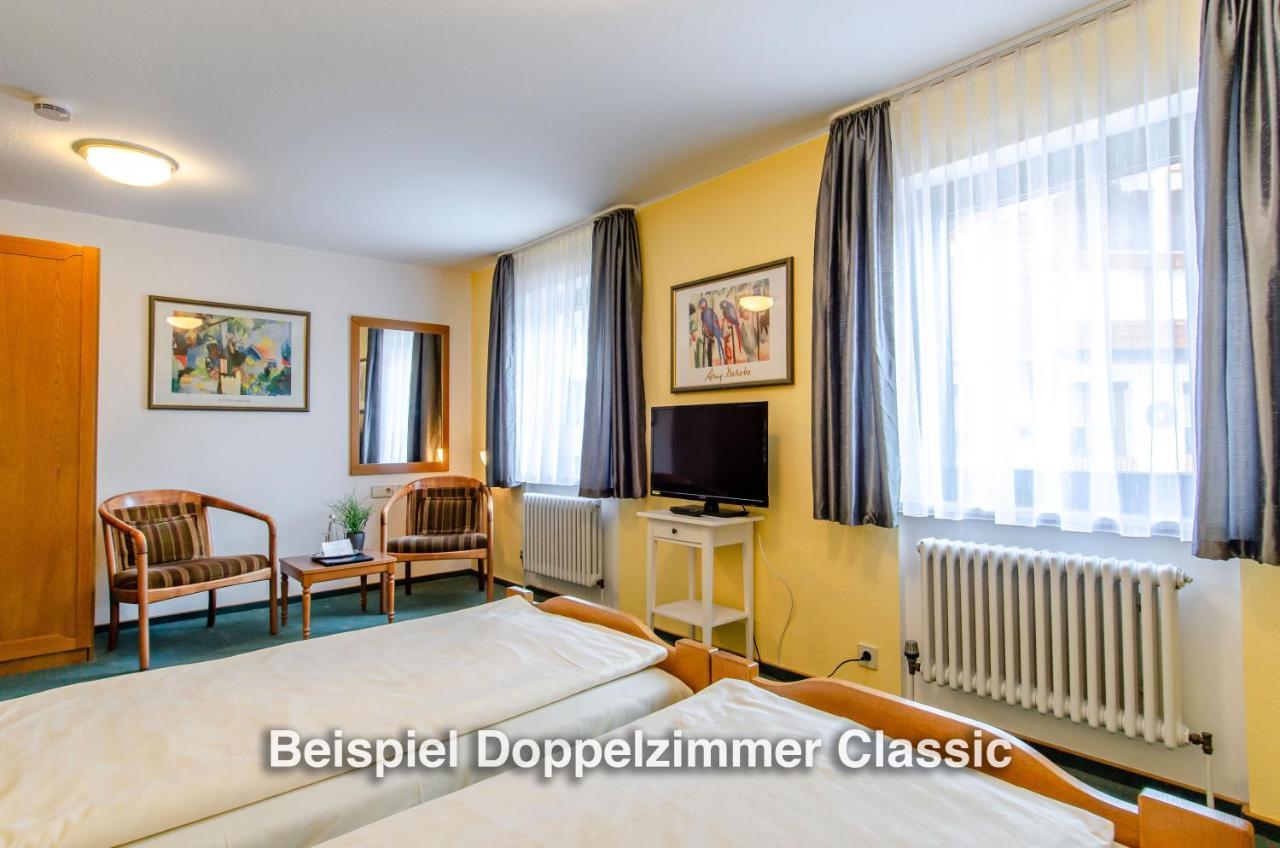 Kurgarten-Hotel Волфах Екстериор снимка