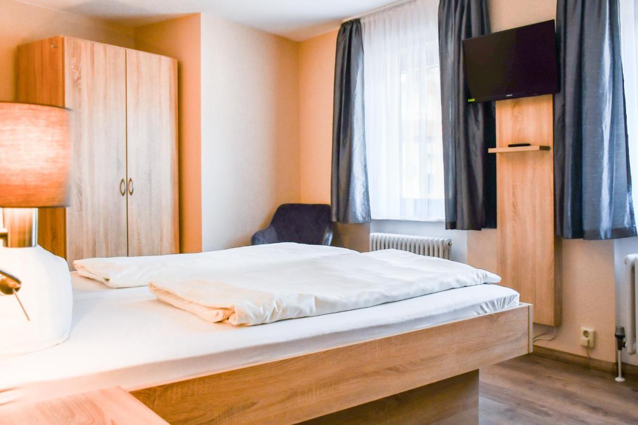 Kurgarten-Hotel Волфах Екстериор снимка