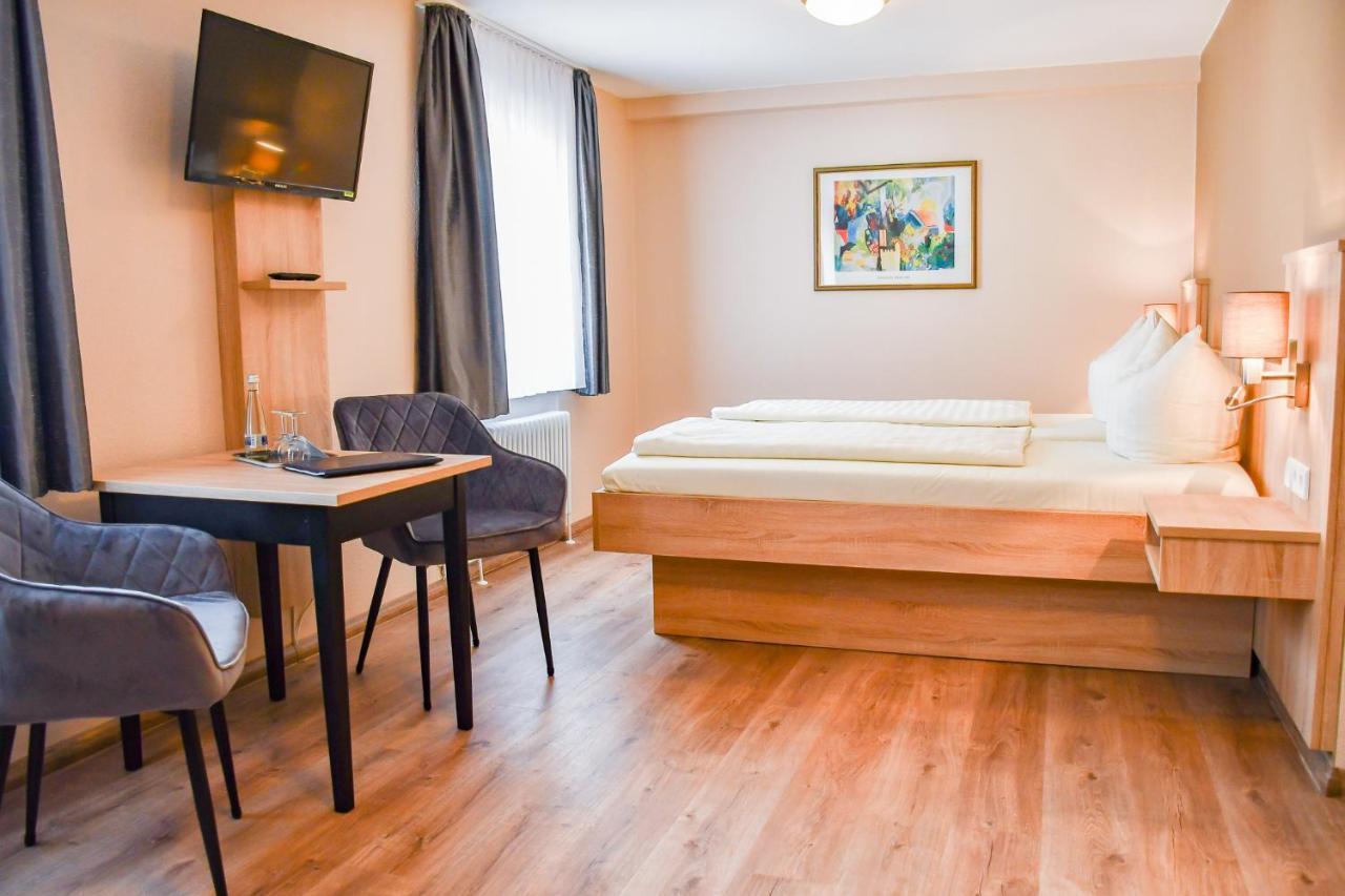Kurgarten-Hotel Волфах Екстериор снимка