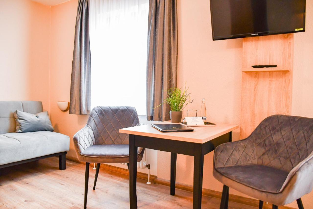 Kurgarten-Hotel Волфах Екстериор снимка